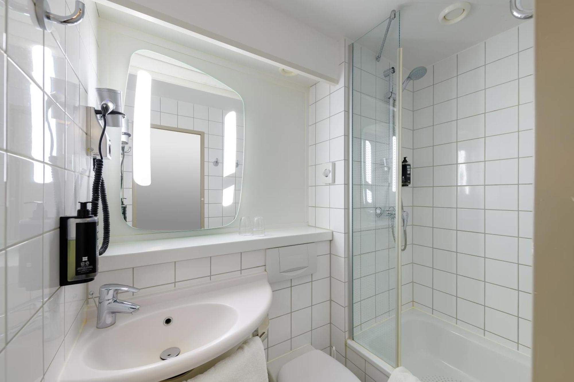 Ibis Hotel Koeln Am Dom Luaran gambar